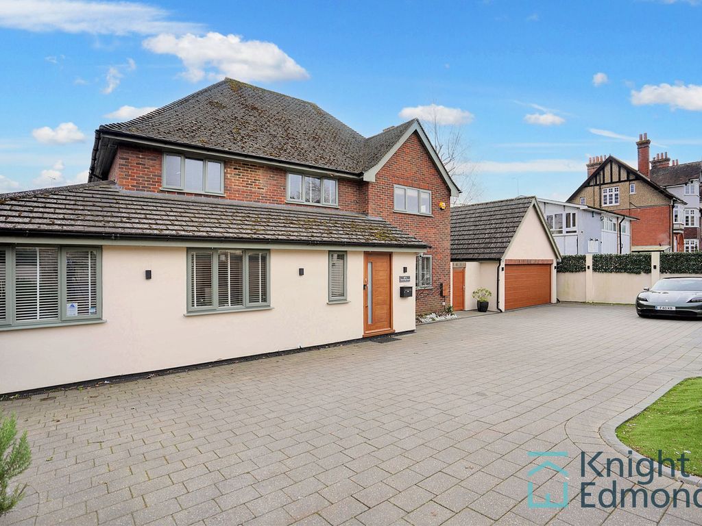 4 bed detached house for sale in Tonbridge Road, Maidstone ME16, £900,000 Zoopla