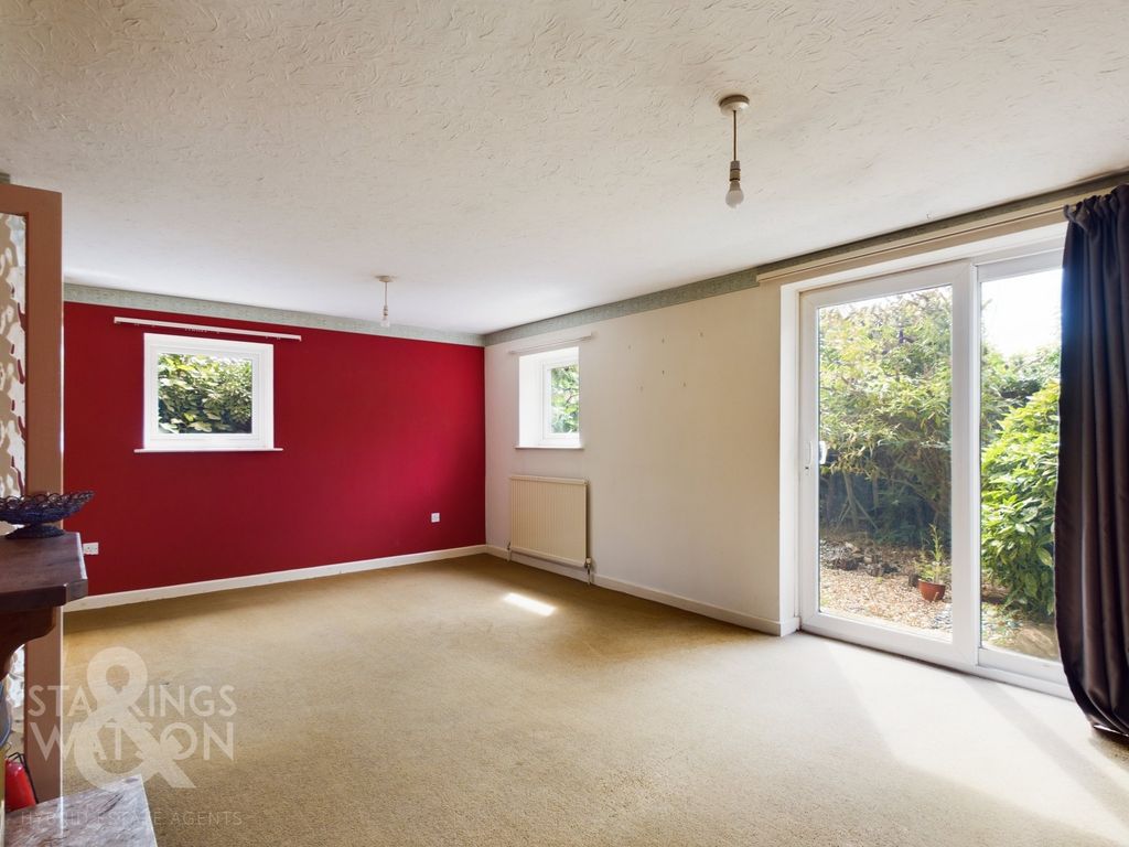 3 bed property for sale in Clement Gardens, Victoria Road, Diss IP22, £250,000 Zoopla