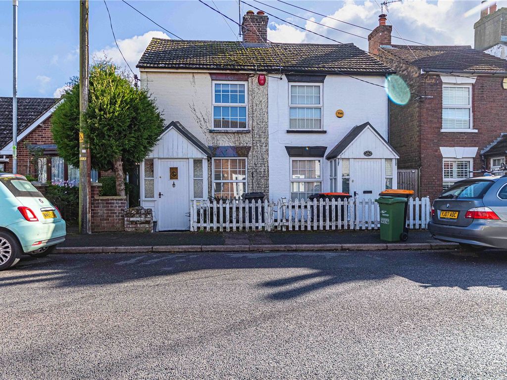2 bed semidetached house for sale in Northall Road, Eaton Bray