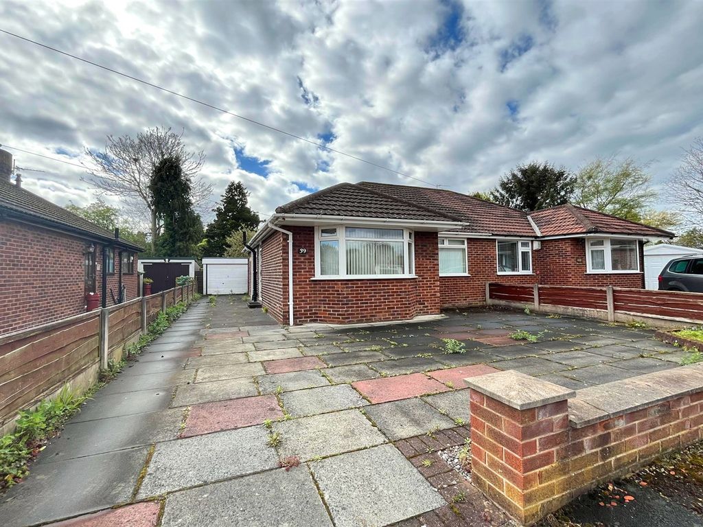 2 bed semidetached house for sale in Romford Road, Sale M33, £385,000
