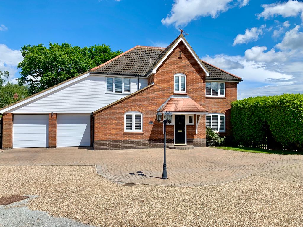 5 bed detached house for sale in Foxwood Crescent, Rushmere St. Andrew