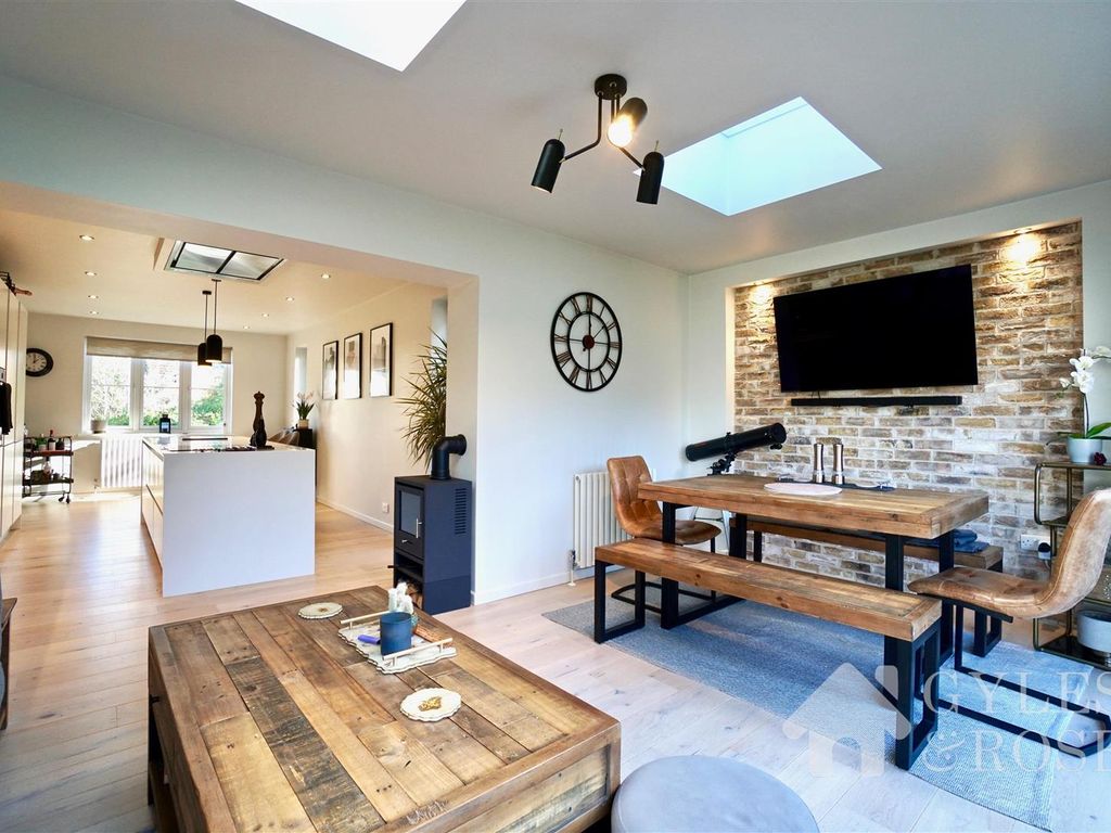 3 bed detached house for sale in Parsons Hill, Colchester CO3, £750,000 Zoopla