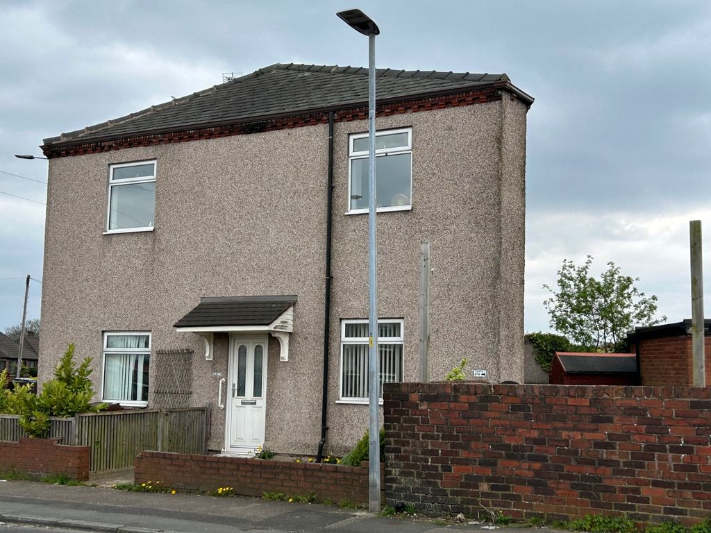 1 bed flat to rent in Downall Green Road, AshtonInMakerfield, Wigan, Greater Manchester WN4