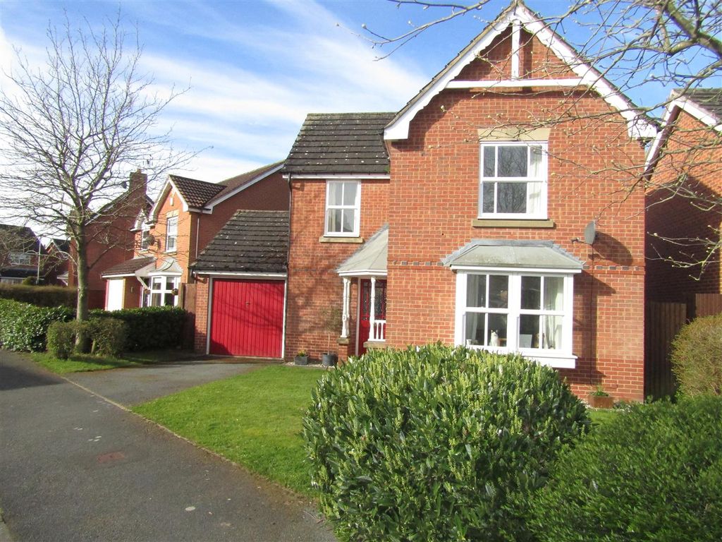 3 bed detached house for sale in Harness Lane, Boroughbridge, York YO51