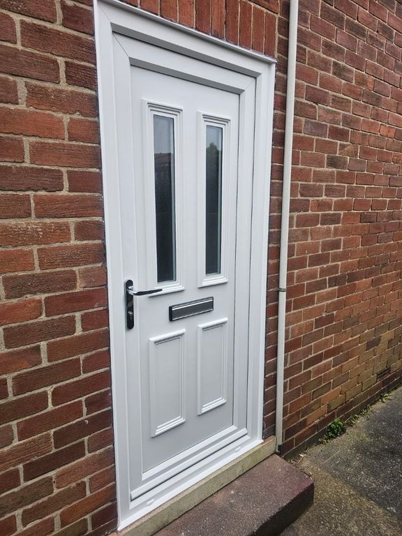 2 bed flat to rent in Ridsdale Avenue, West Denton, Newcastle NE5, £850