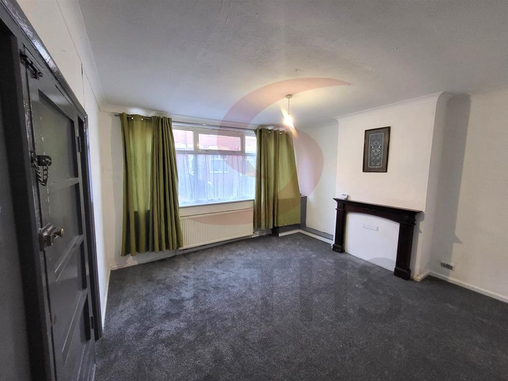 3 bed terraced house to rent in Leire Street, Belgrave, Leicester LE4