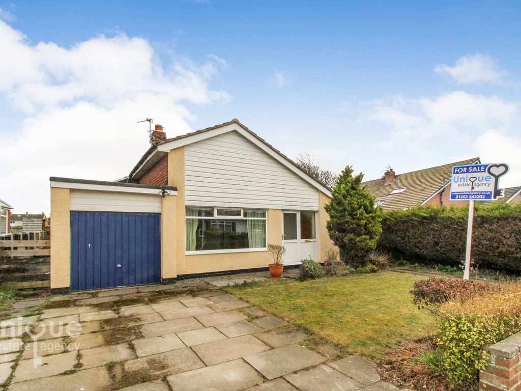 3 bed bungalow for sale in Pilling Avenue, Lytham St. Annes FY8 Zoopla