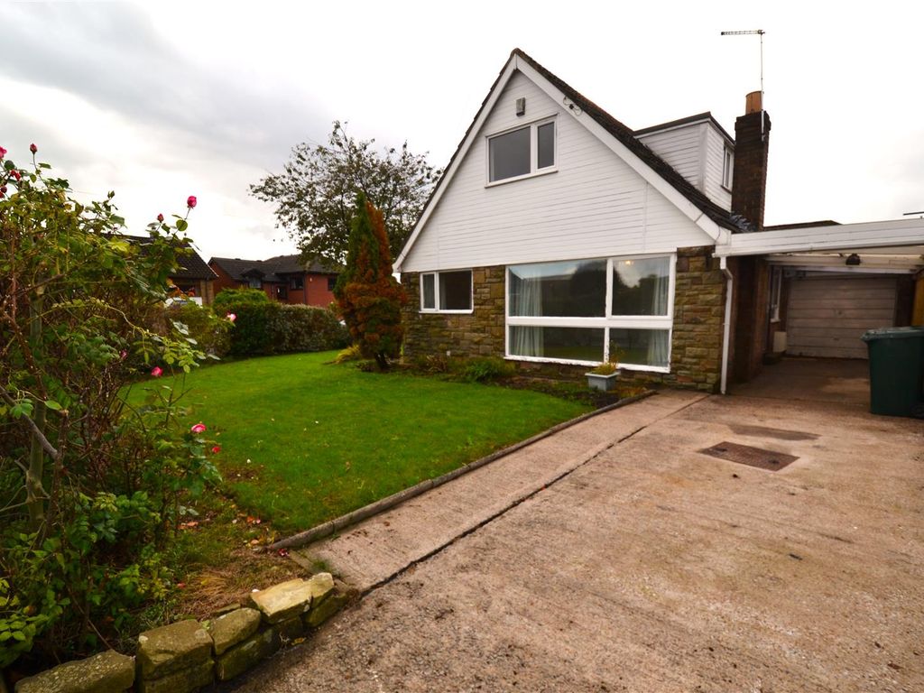 4 bed detached house for sale in Sellerdale Avenue, Wyke, Bradford BD12