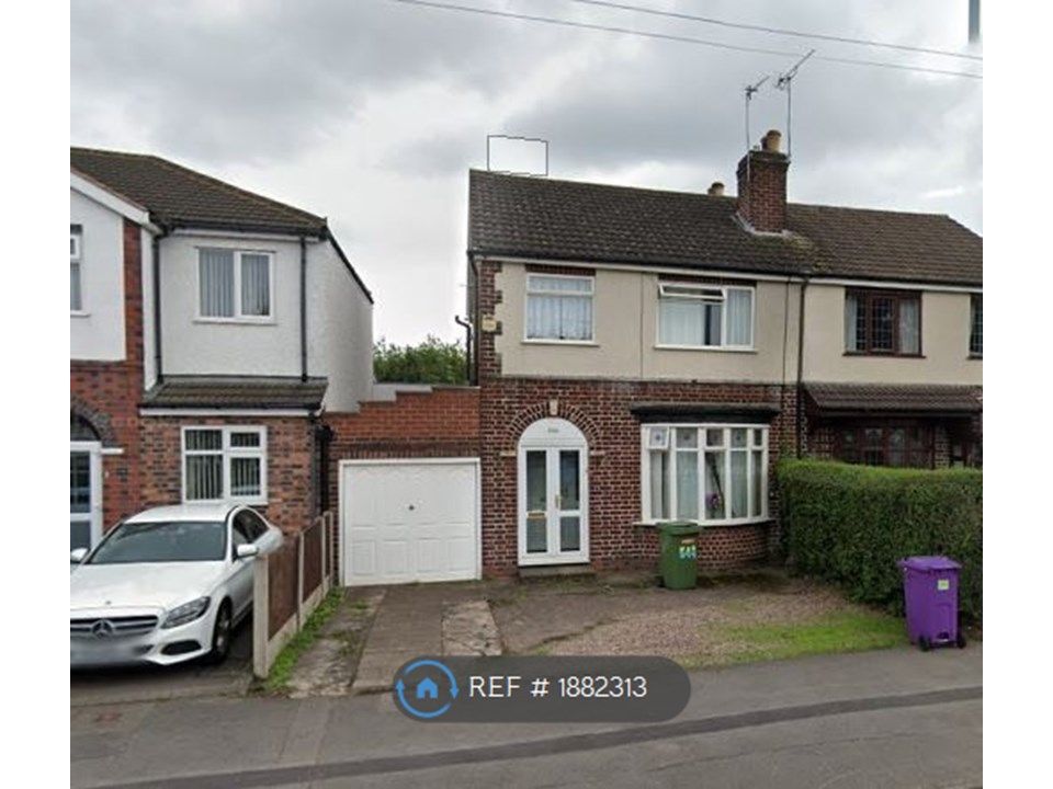 3 bed semidetached house to rent in Stafford Road, Wolverhampton WV10, £1,200 pcm Zoopla