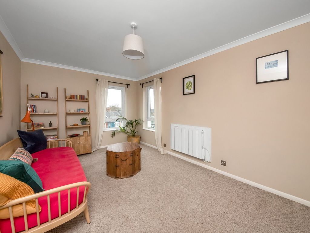 1 bed flat for sale in Leigh Court, 30 High View Road, London SE19, £