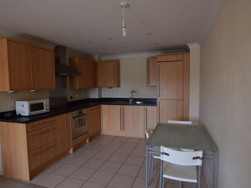 1 bed flat to rent in Quayside Drive, Colchester CO2, £925 pcm Zoopla