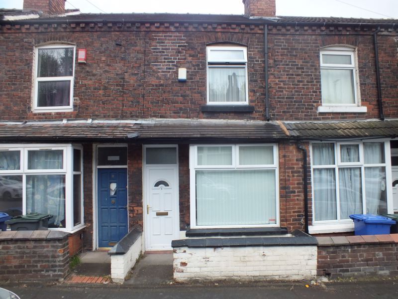 2 bed terraced house to rent in King William Street, Tunstall, StokeOn