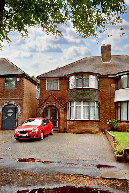 3 bed semidetached house for sale in Stud Lane, Birmingham B33, £
