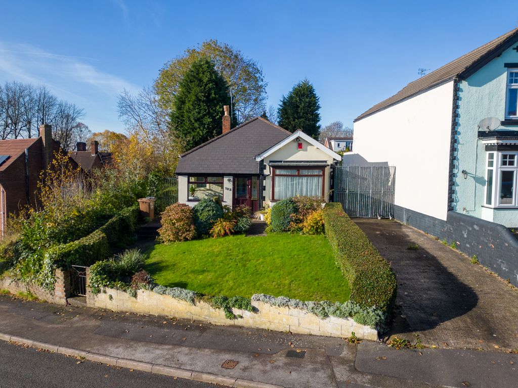 3 bed bungalow for sale in Bentley Drive, Walsall WS2, £280,000 Zoopla