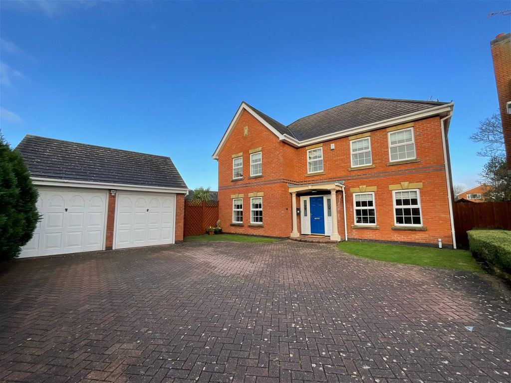5 bed detached house for sale in Carnoustie Close, Birkdale, Southport
