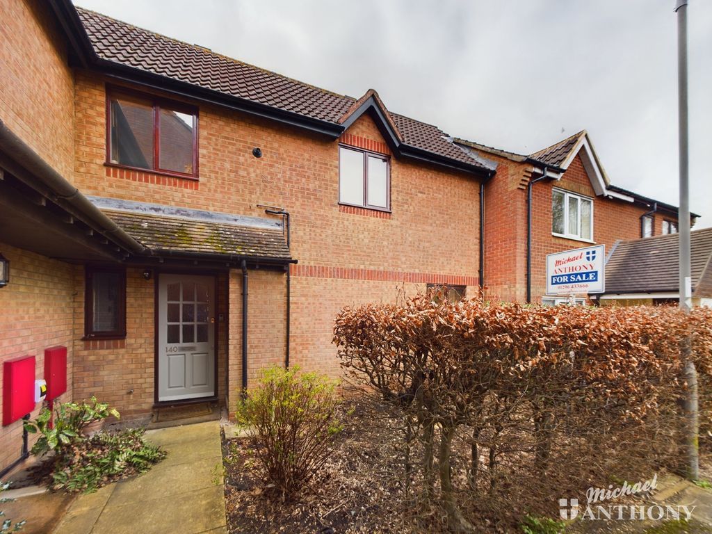 2 Bed Terraced House For Sale In Anton Way, Aylesbury, Buckinghamshire ...