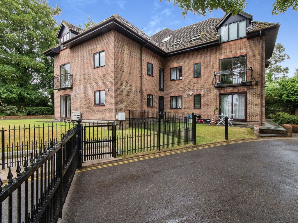 1 bed flat to rent in Westridge Road, Southampton SO17, £825 pcm Zoopla