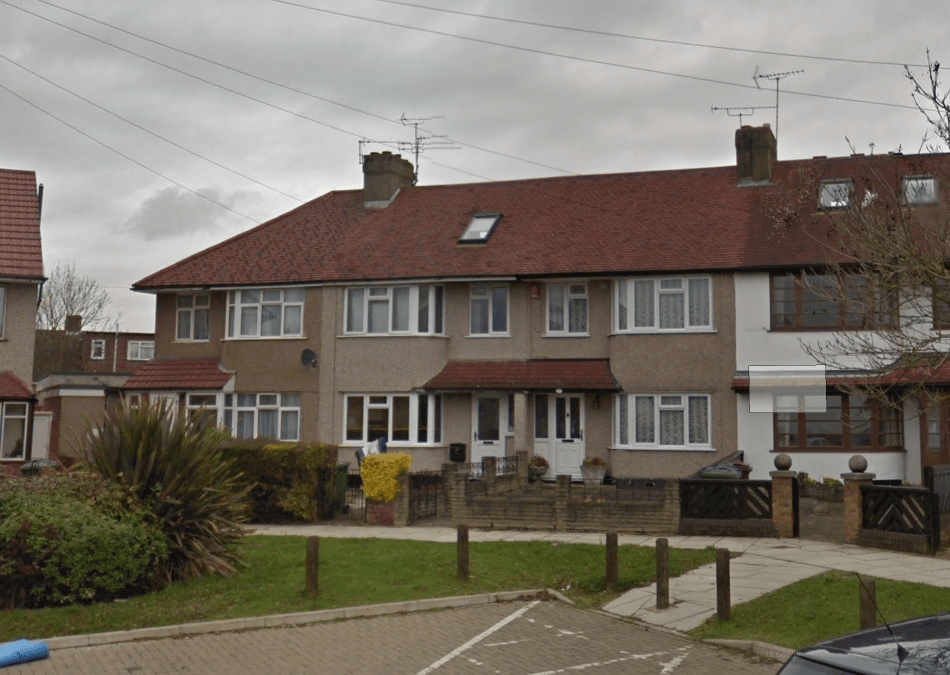 5 bed terraced house to rent in Eastleigh Avenue, South Harrow, Harrow