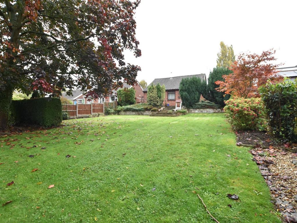 3 bed bungalow for sale in Queen Street, Kirton Lindsey, Gainsborough