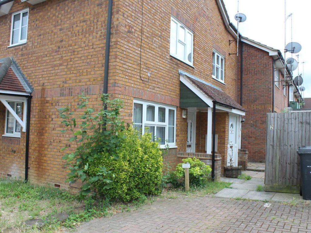 1 bed semidetached house to rent in Hemingford Close, North Finchley