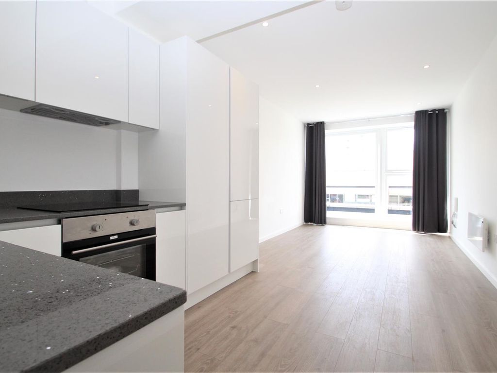 Studio to rent in Selden Hill, Hemel Hempstead HP2 Zoopla