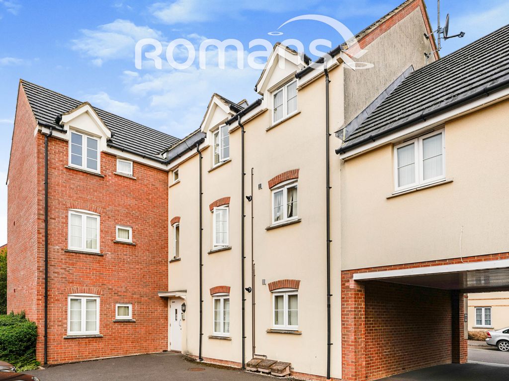 2 bed flat to rent in Welland House, 50 Dydale Road, Taw Hill, Swindon