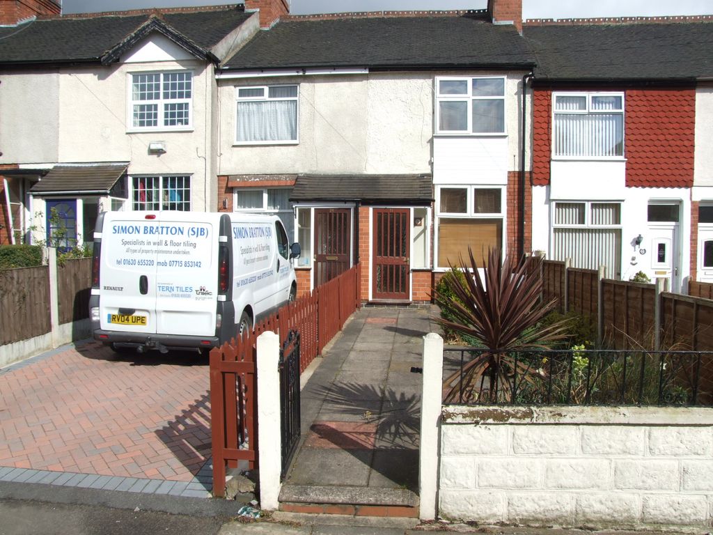 2 bed town house to rent in Highgrove Road, Trent Vale ST4, £550 pcm