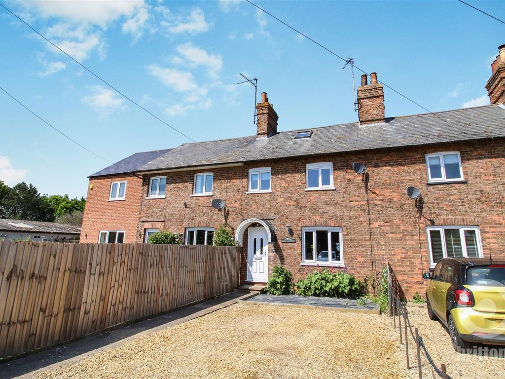 2 bed terraced house for sale in Sutton Road, Walpole Cross Keys, King