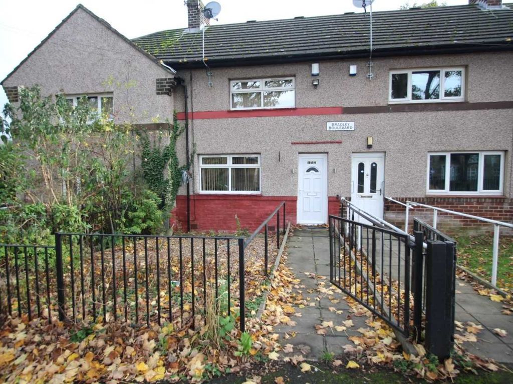 2 bed detached house to rent in Bradley Boulevard, Huddersfield HD2