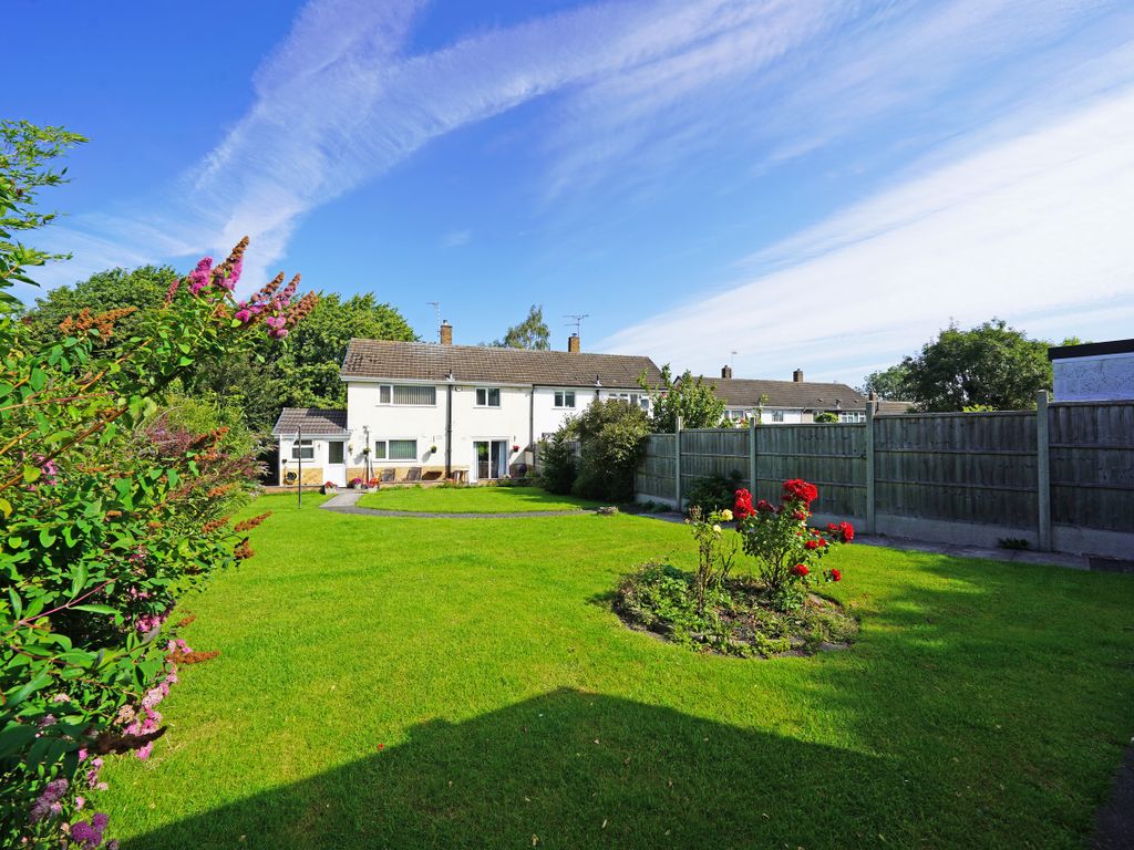 3 bed semidetached house for sale in Ellis Close, Glenfield, Leicester