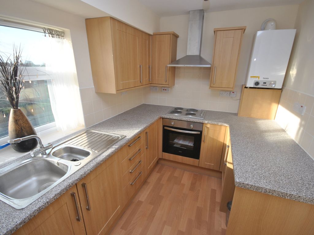 2 bed flat to rent in Melton Road, West Bridgford, Nottingham