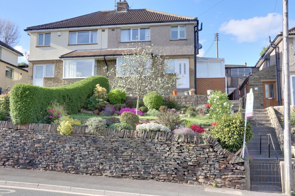 3 bed semidetached house for sale in Greenfield Road, Holmfirth HD9