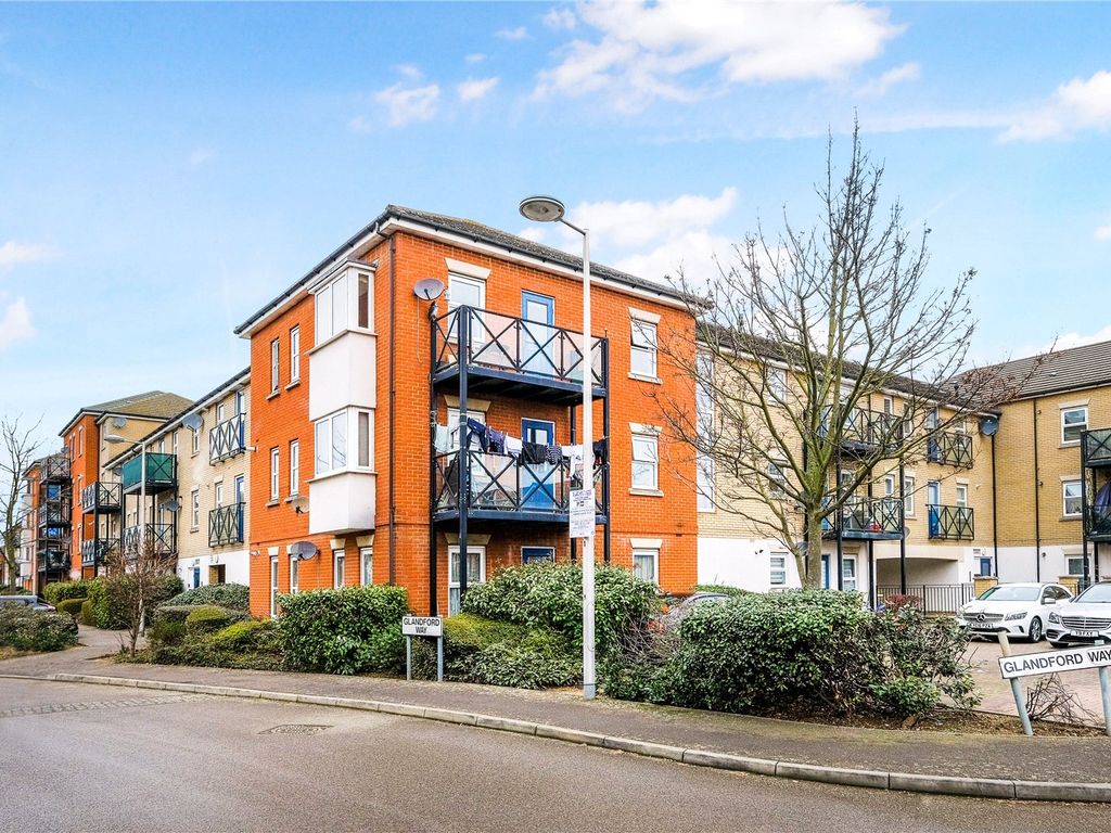 2 bed flat for sale in Framlingham Court, Glandford Way, Chadwell Heath