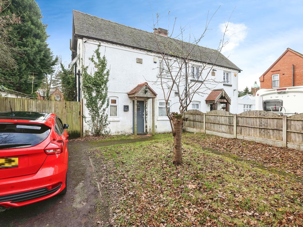 5 bed semidetached house for sale in Tessall Lane, Birmingham, West