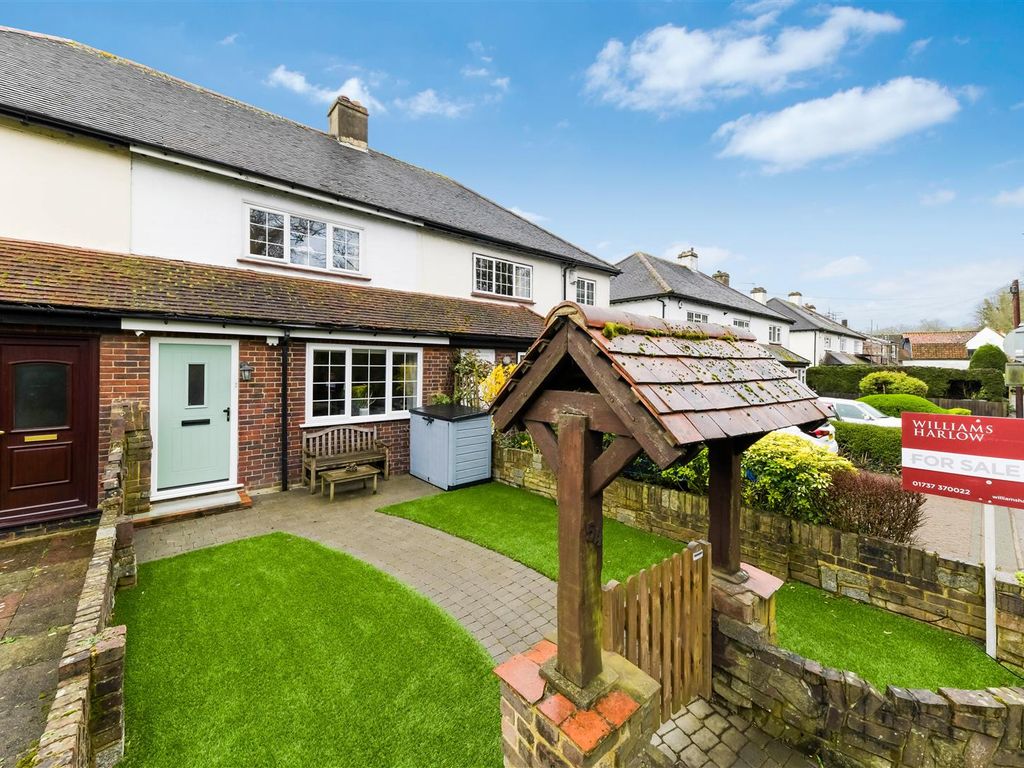 2 bed terraced house for sale in Carshalton Road, Banstead SM7, £