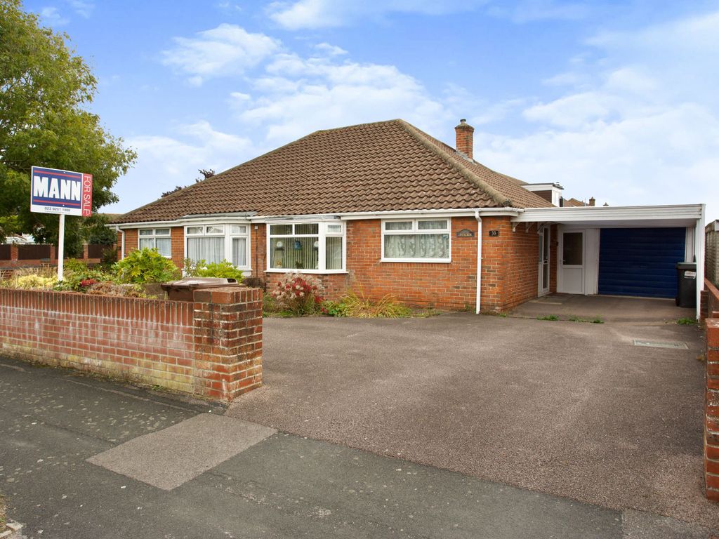 2 bed bungalow for sale in Brookers Lane, Gosport, Hampshire PO13 Zoopla