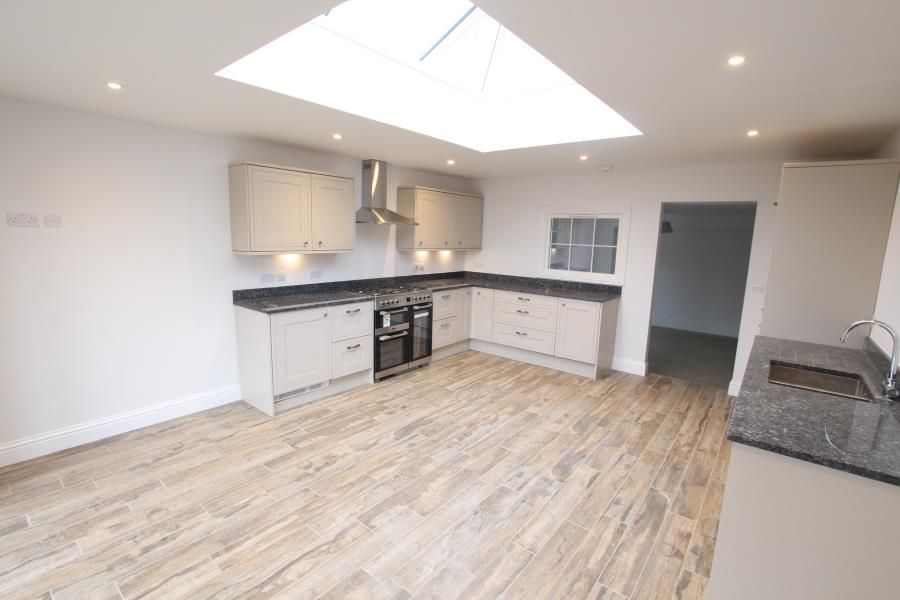 3 bed property to rent in High Street, Chobham, Woking GU24, £1,900 pcm
