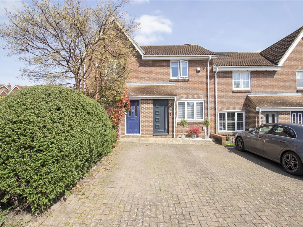 2 bed terraced house for sale in Great Stockwood Road, Cheshunt