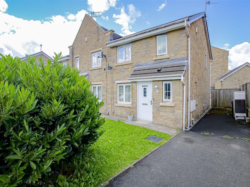 4 bed semidetached house for sale in Leyland Road, Burnley BB11, £