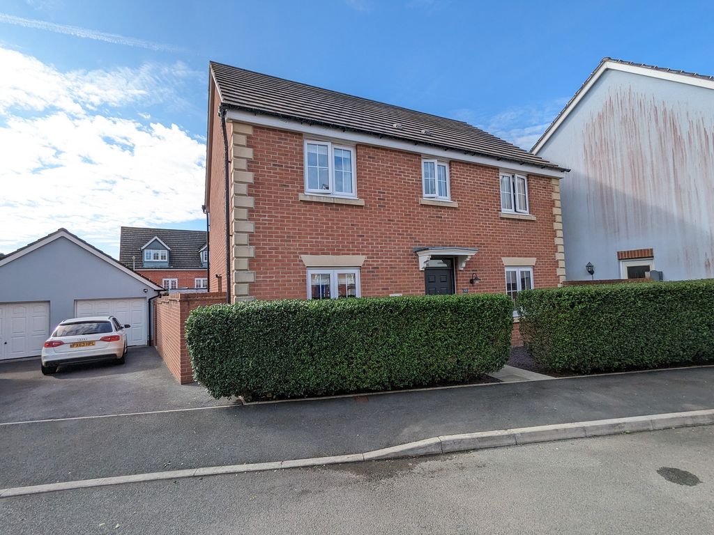 4 bed detached house for sale in Meysydd Y Coleg, Carmarthen