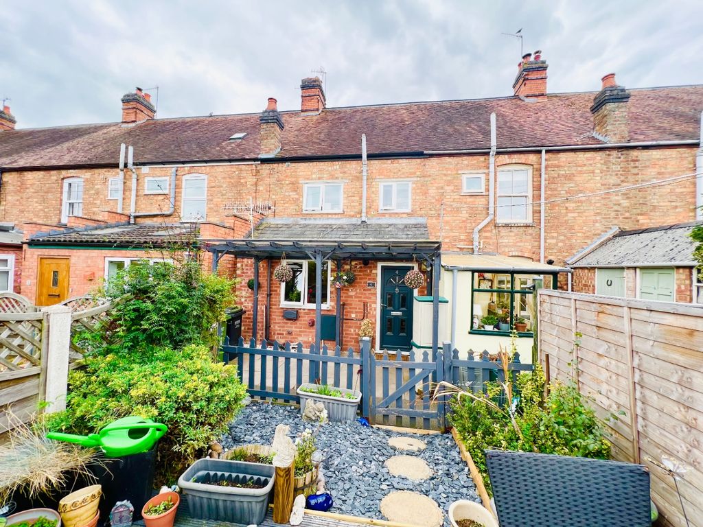 3 bed terraced house for sale in Victoria Terrace, Pershore WR10 Zoopla