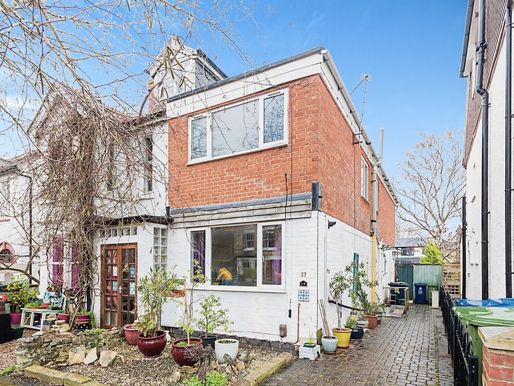 1 bed flat for sale in Stapleton Road, Headington, Oxford OX3 Zoopla