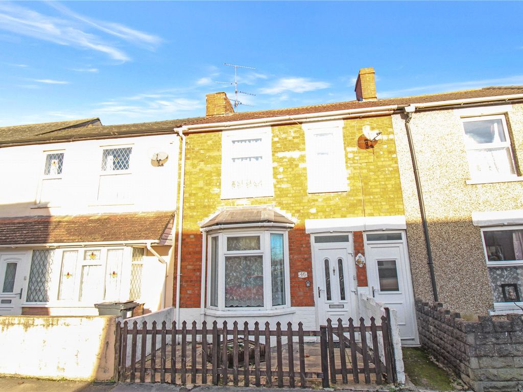 3 bed terraced house for sale in Bright Street, Gorse Hill, Swindon SN2