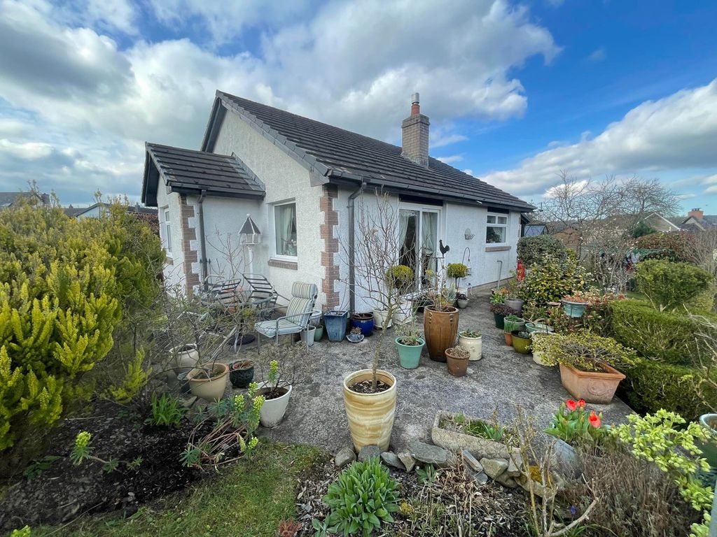 2 bed detached bungalow for sale in Henllan, Llandysul SA44 Zoopla