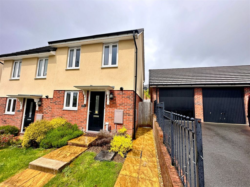 2 bed semidetached house for sale in New Green Street, Ivybridge