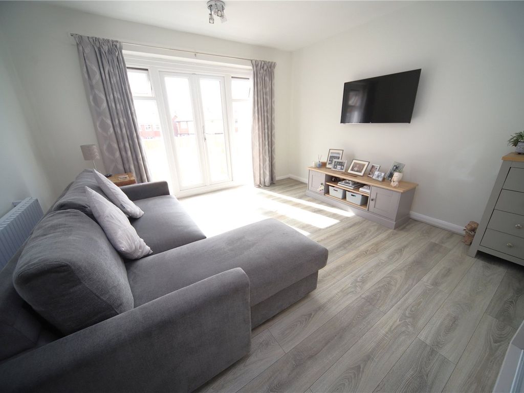 Studio for sale in Stanford Hall, Gordon Road, Corringham, StanfordLe