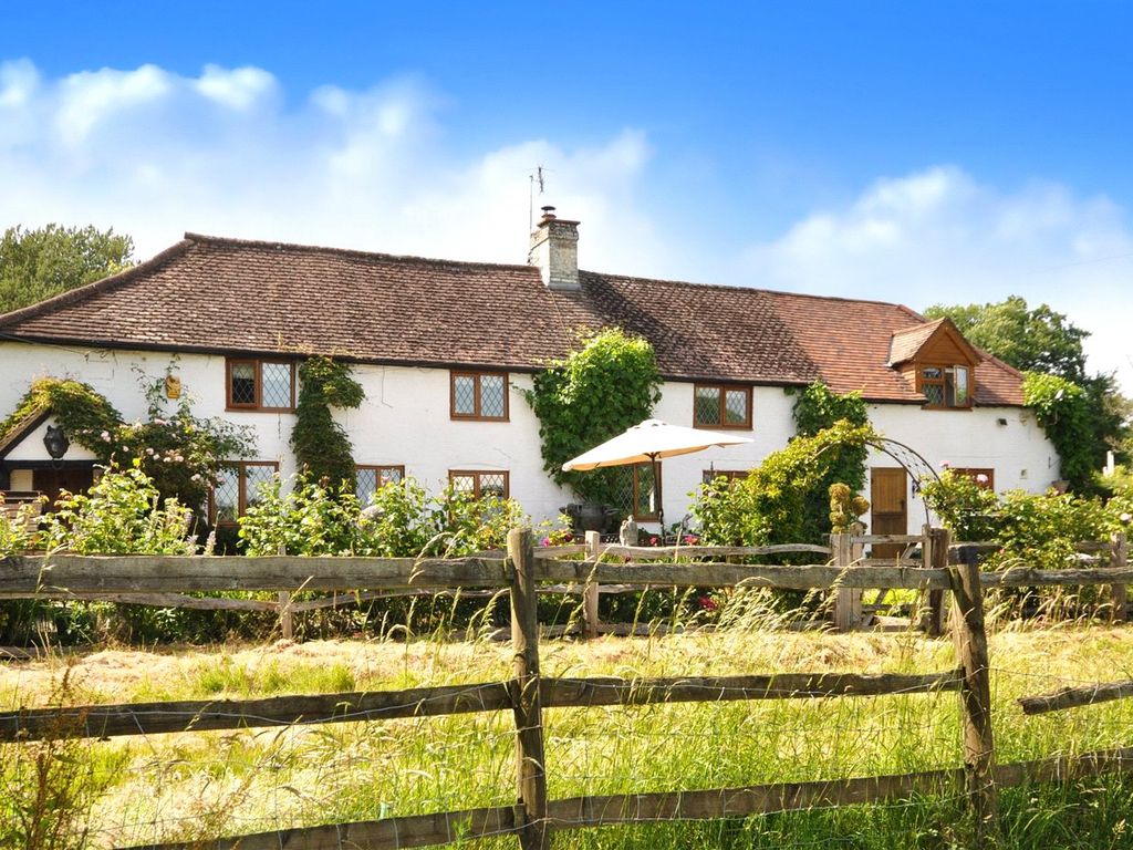 4 bed detached house for sale in Outwood, Surrey RH1 Zoopla