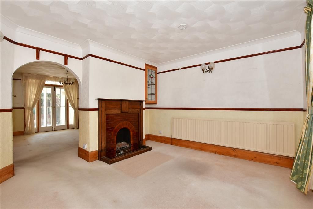 4 bed detached house for sale in Littlestone Road, Littlestone, Kent