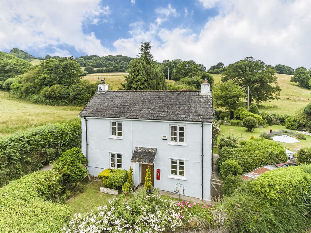 3 bed cottage for sale in Moretonhampstead, Newton Abbot, Devon TQ13, £