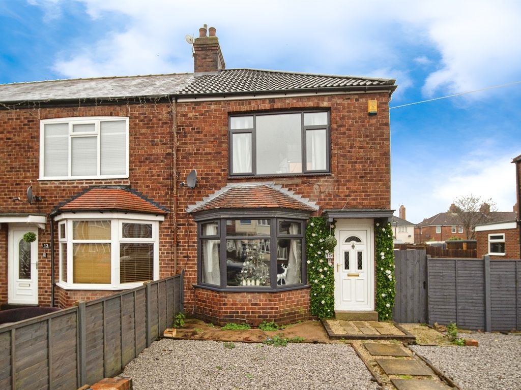 2 bed end terrace house for sale in Lomond Road, Hull HU5, £130,000